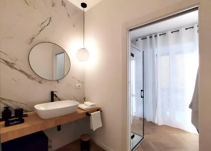 Sarpi W - Terrace Or Balcony *